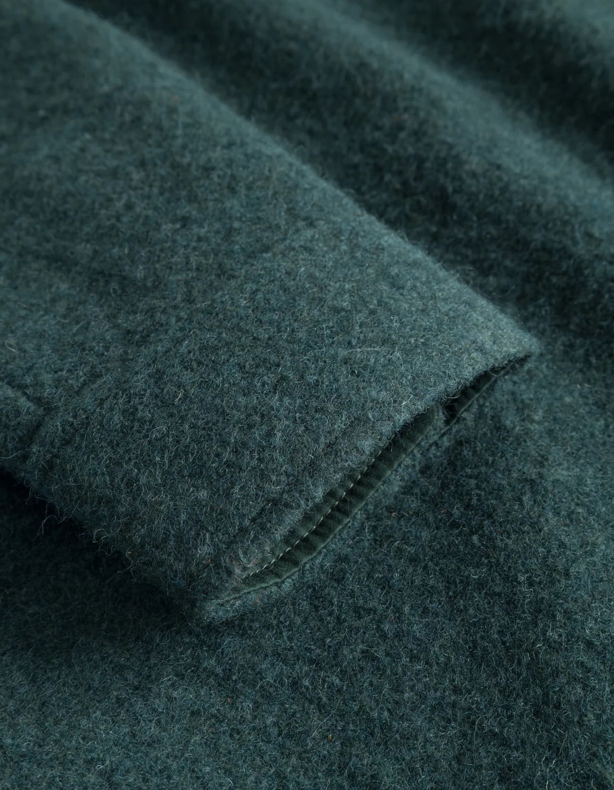 LES DEUX | LENNON BOUCLE OVERSHIRT - PINE GREEN